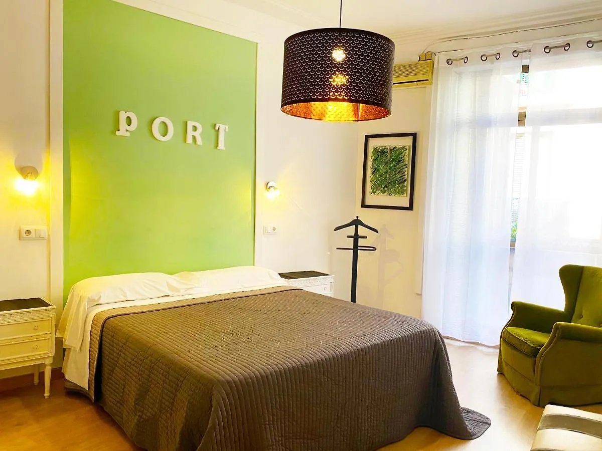 Guest house Hostal Portugal Barcelona Spain