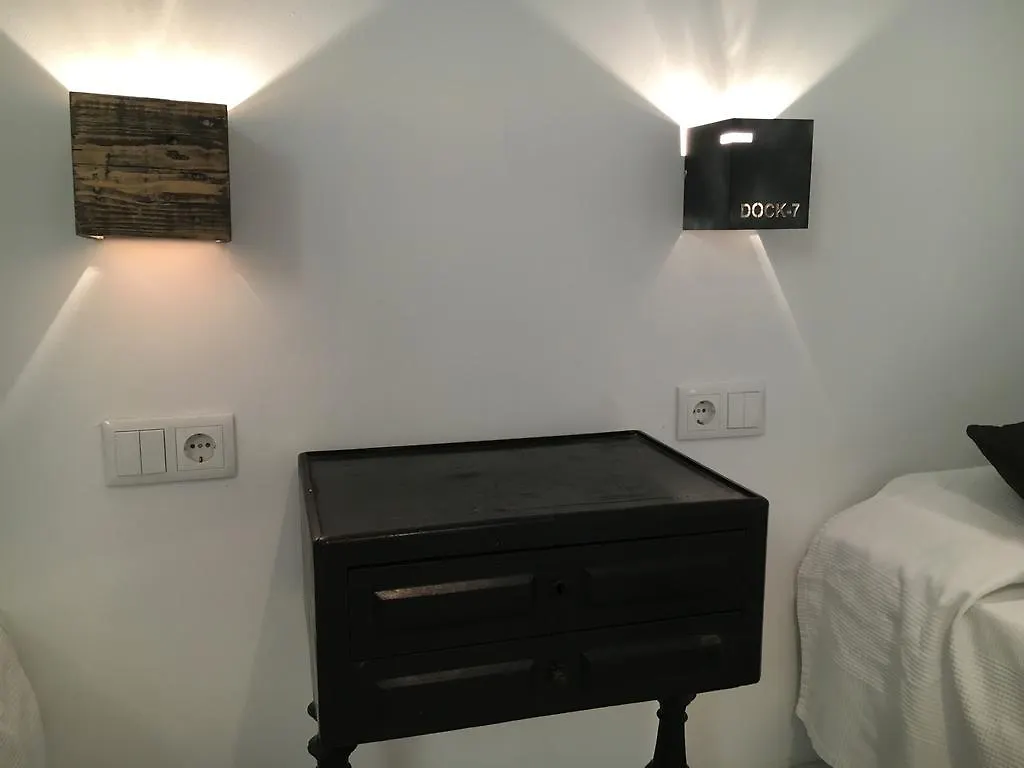 Guest house Hostal Portugal Barcelona