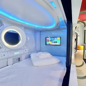Atypicap Capsule Kapselhotell Puerto de la Cruz (Tenerife)