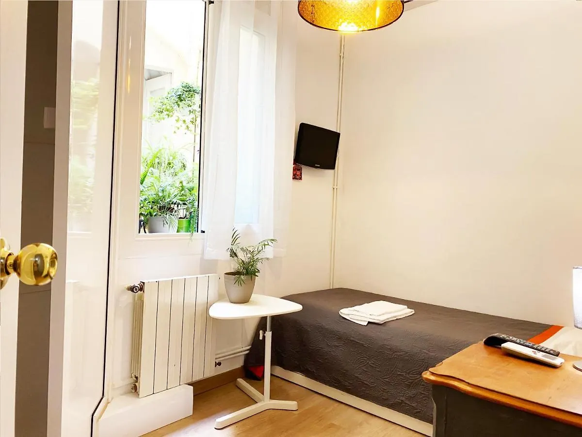 Guest house Hostal Portugal Barcelona